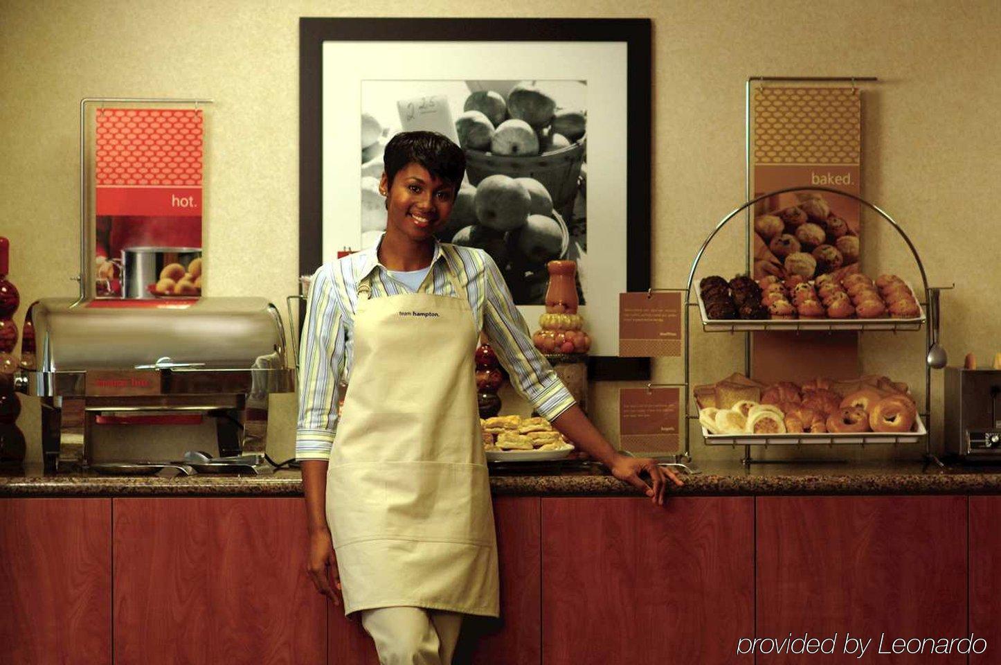 Hampton Inn & Suites Denver Airport / Gateway Park Aurora Restaurant foto